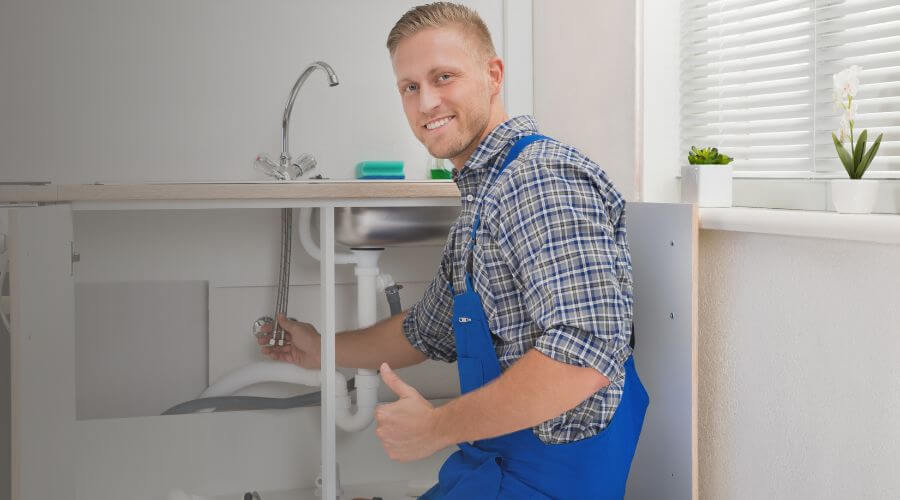 Local expert plumbing services in Clermont, IA